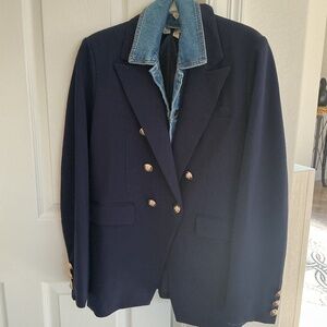 Navy blazer with detachable denim collar